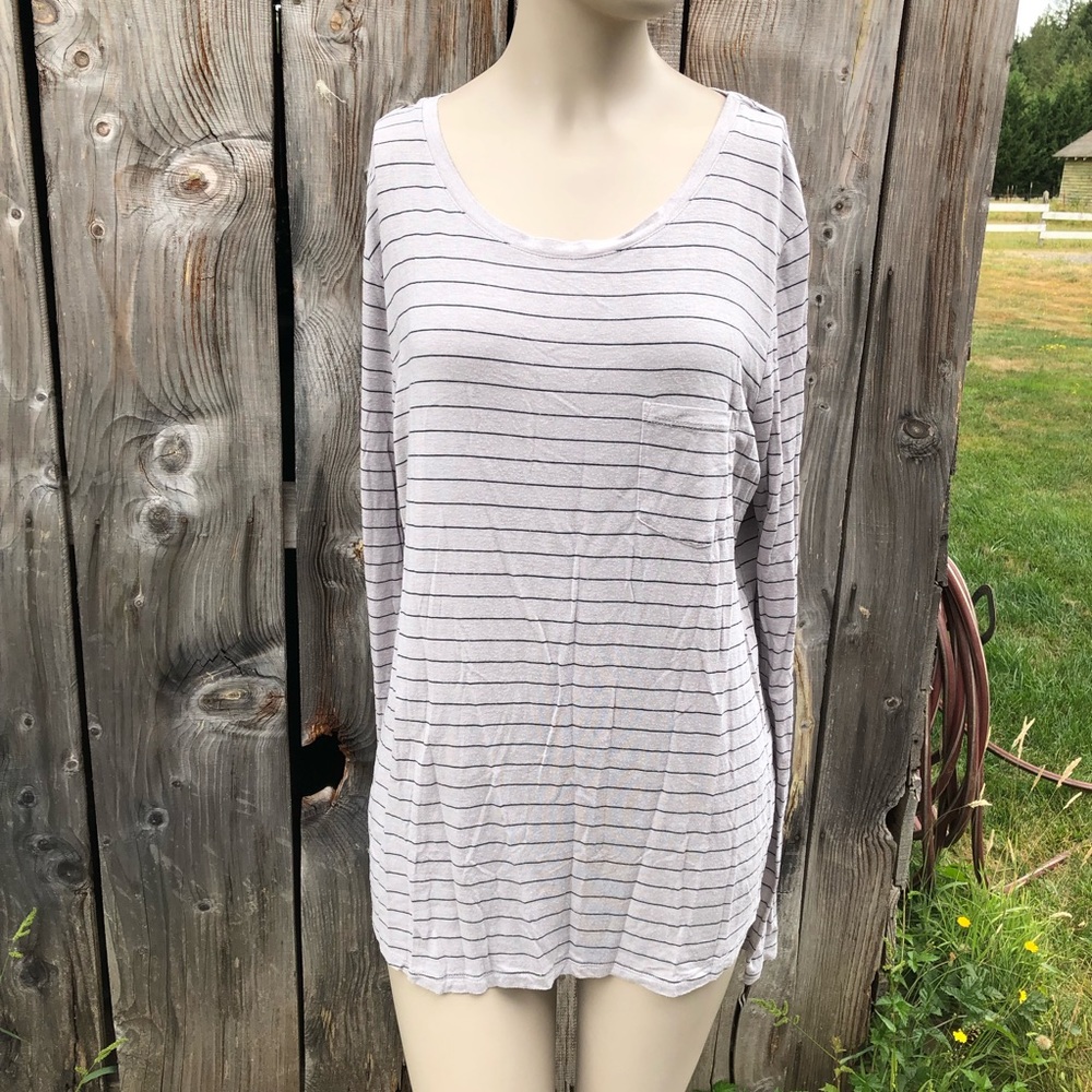 Prana Long Sleeve Tee Shirt Size large Blk/Grey